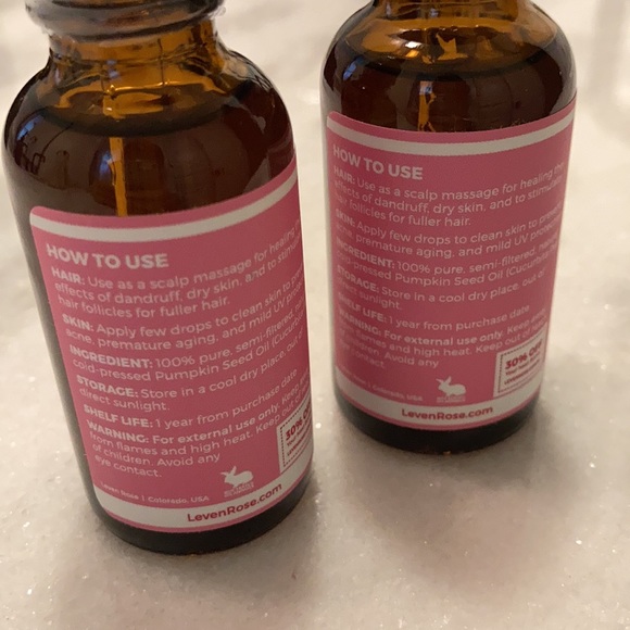 Leven Rose Pumpkin Seed Oil - Picture 2 of 2